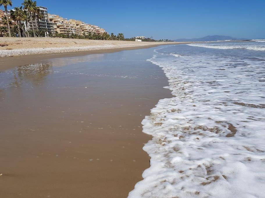 Primera Linea De Playa, Pies En La Arena, Marina D'Or Magic Word El Borseral Экстерьер фото
